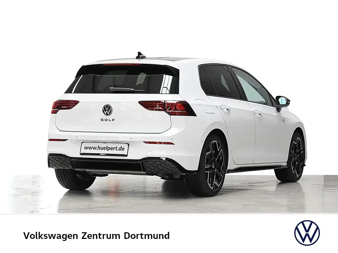 Volkswagen Golf - Thumbnail 2
