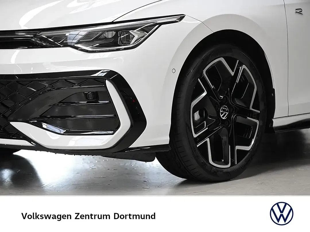 Volkswagen Golf - Thumbnail 5