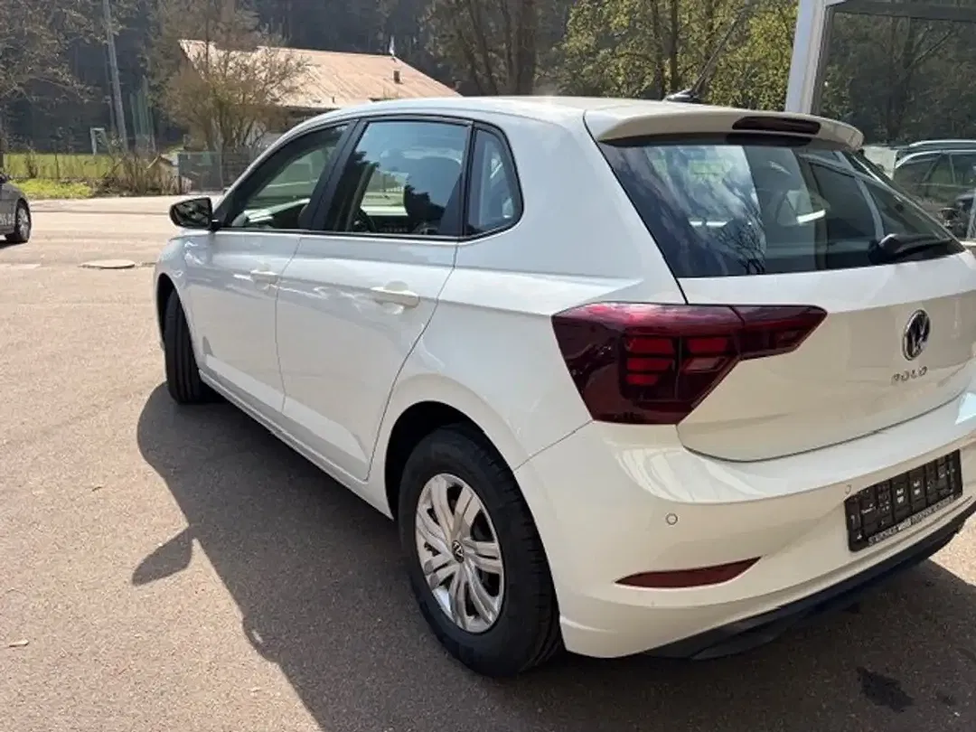 Volkswagen Polo - Thumbnail 8