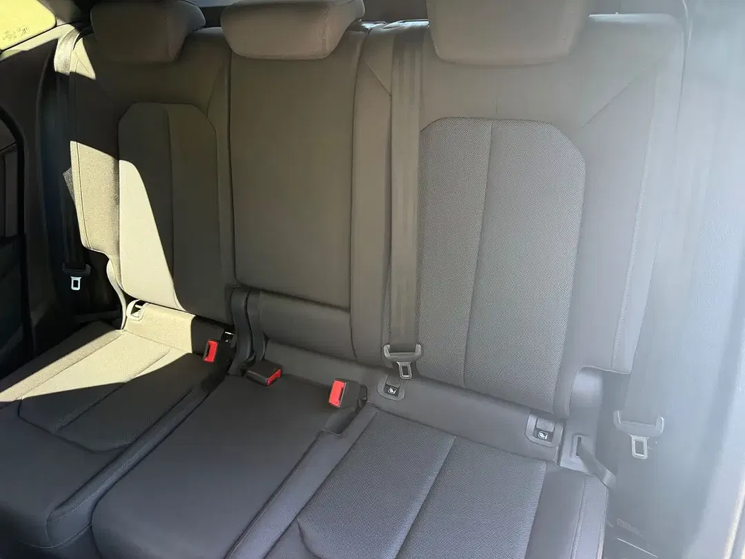Audi Q3 - Thumbnail 11