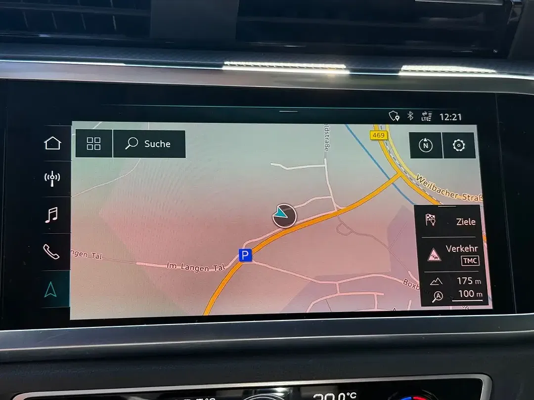 Audi Q3 - Thumbnail 14