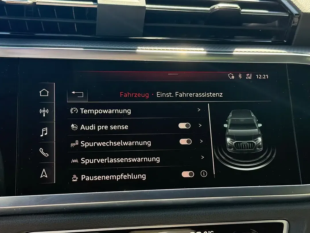 Audi Q3 - Thumbnail 15