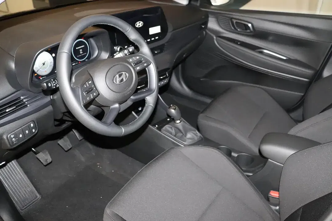 Hyundai i20 - Thumbnail 9