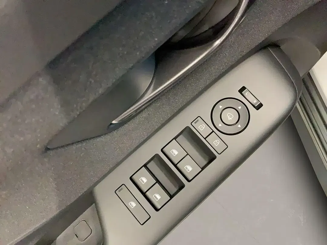 Hyundai KONA - Thumbnail 12