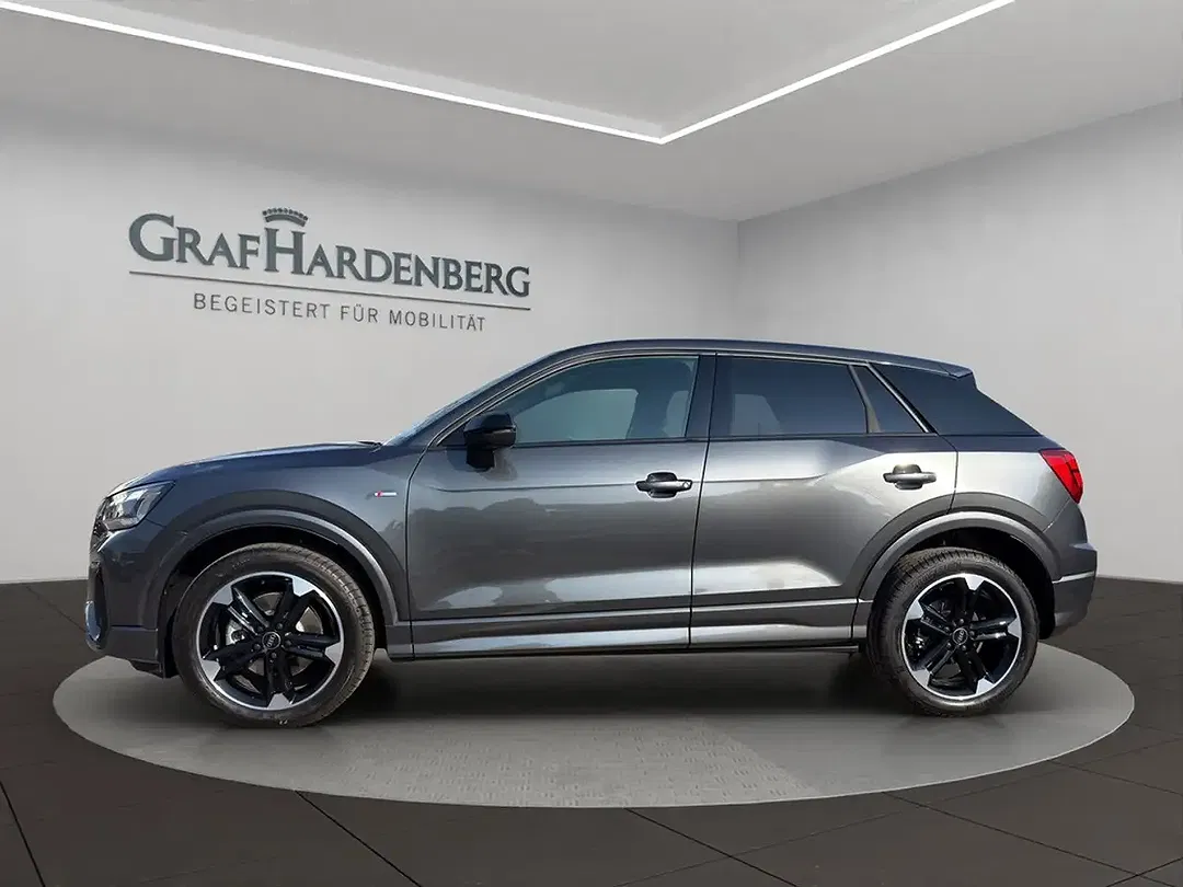 Audi Q2 - Thumbnail 2