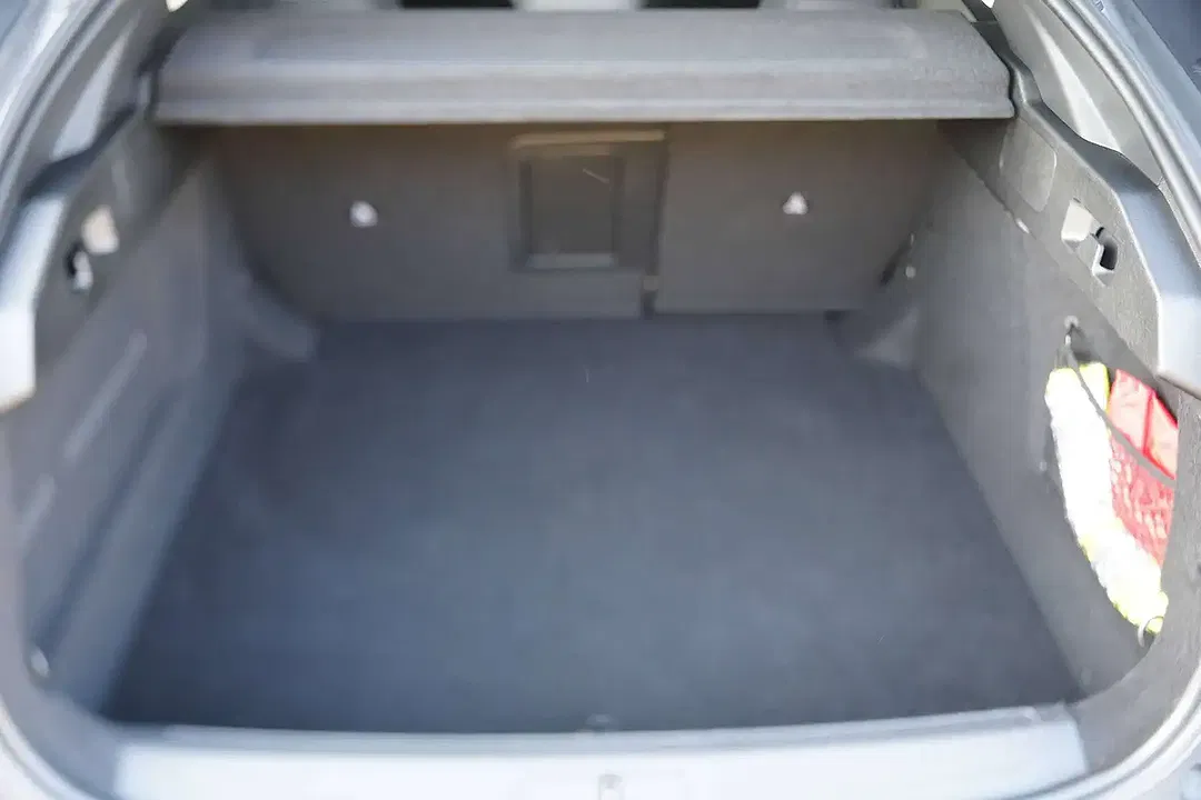 Peugeot 408 - Thumbnail 13