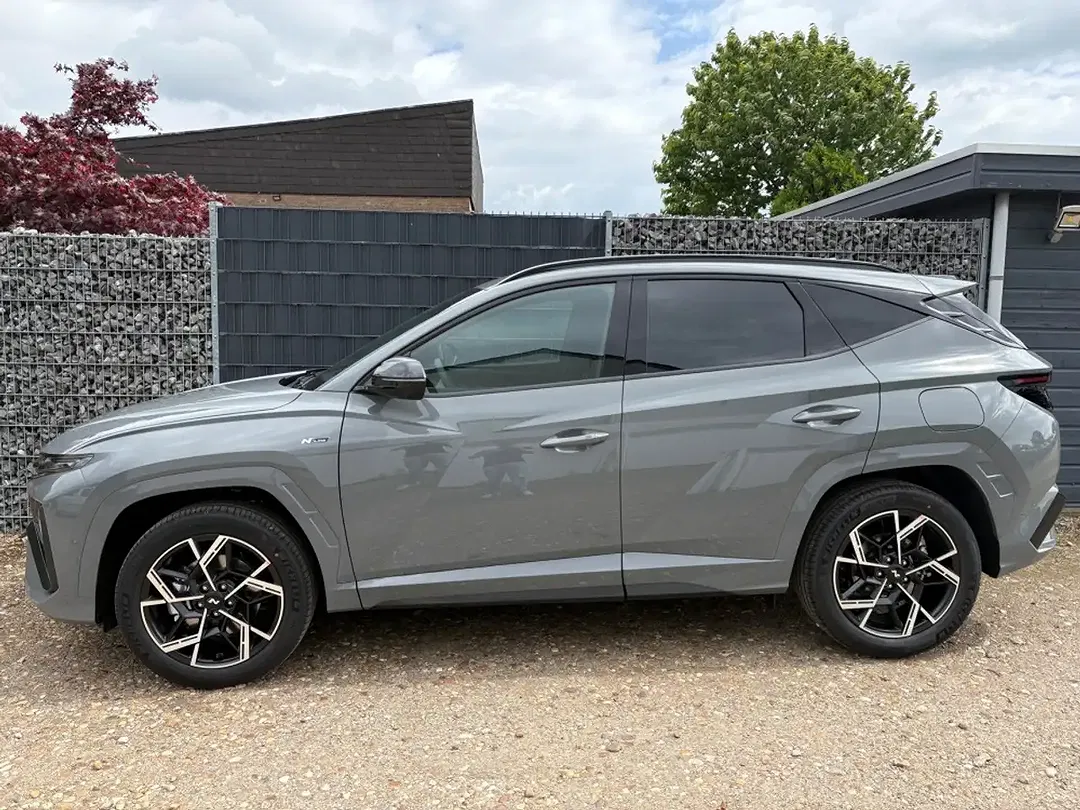 Hyundai TUCSON - Thumbnail 3