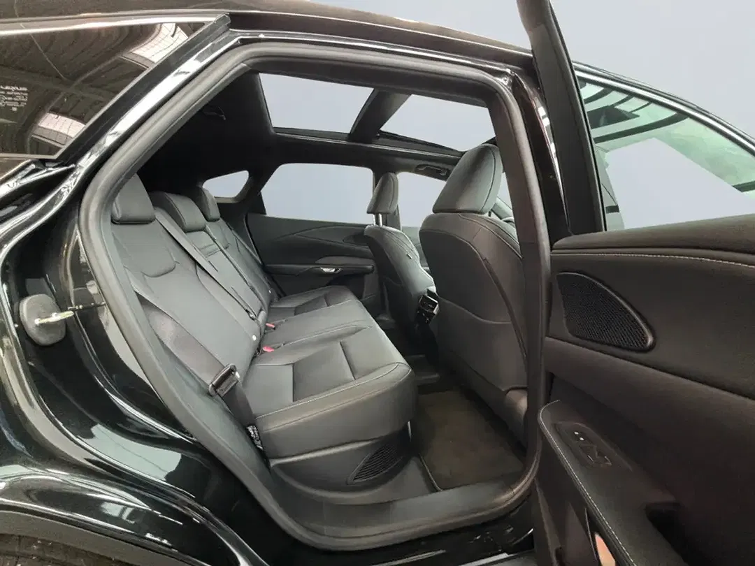 Lexus RX 450h - Thumbnail 6