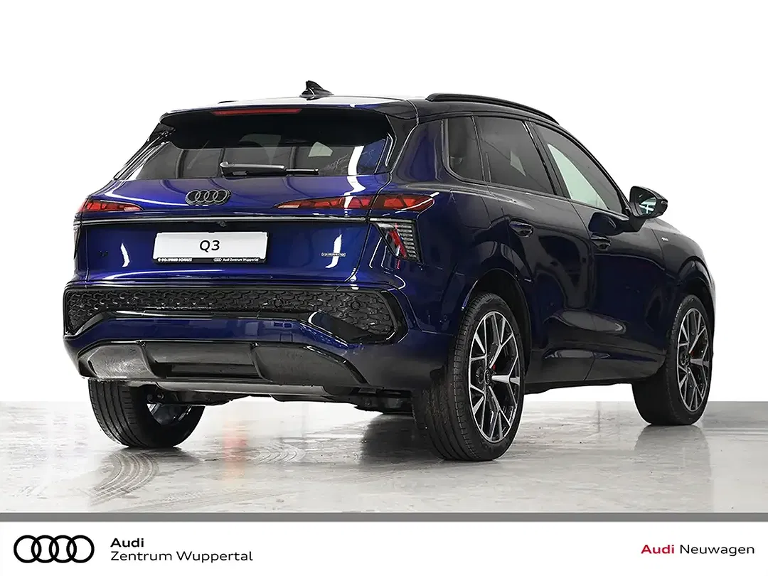 Audi Q3 - Thumbnail 3