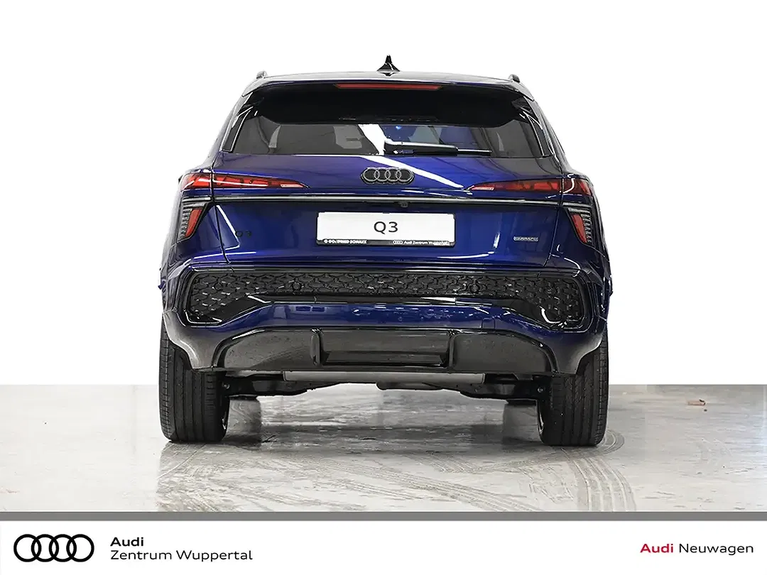 Audi Q3 - Thumbnail 5