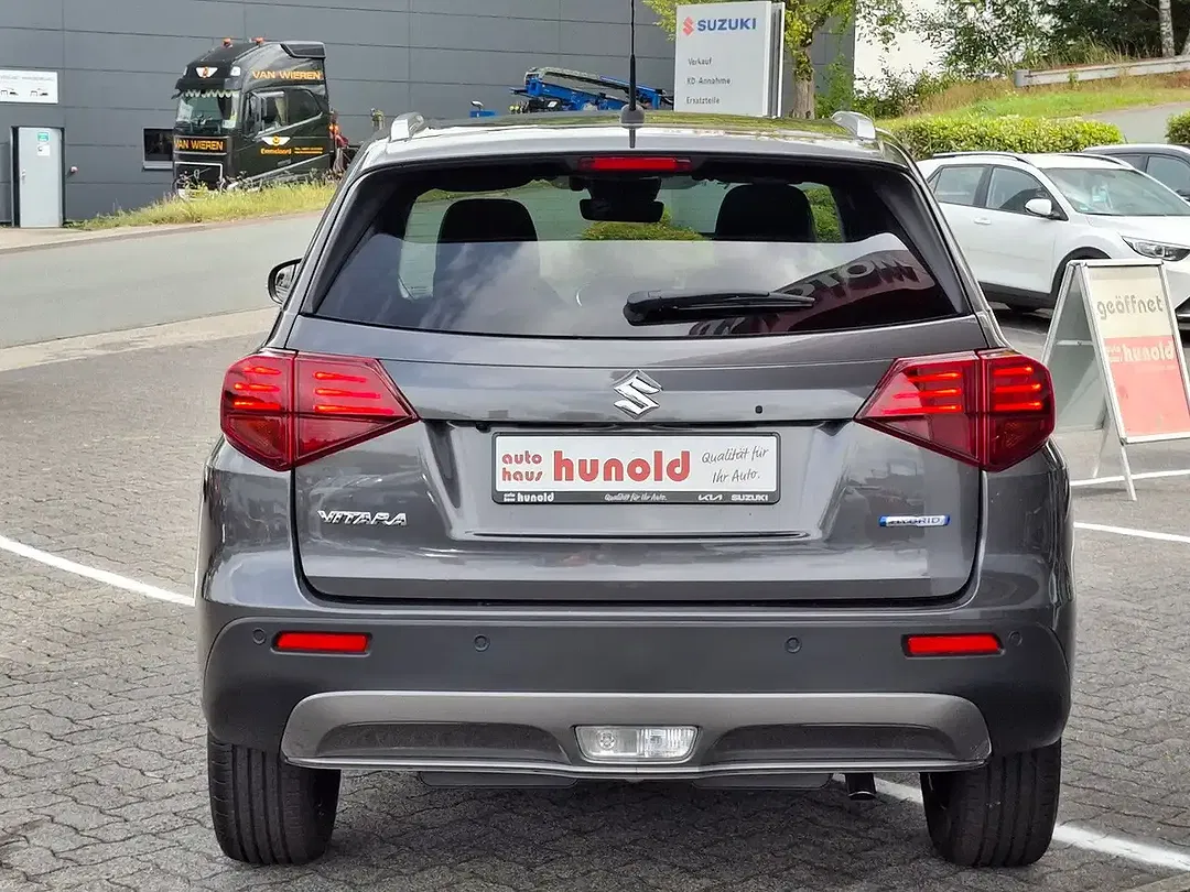 Suzuki Vitara - Thumbnail 7