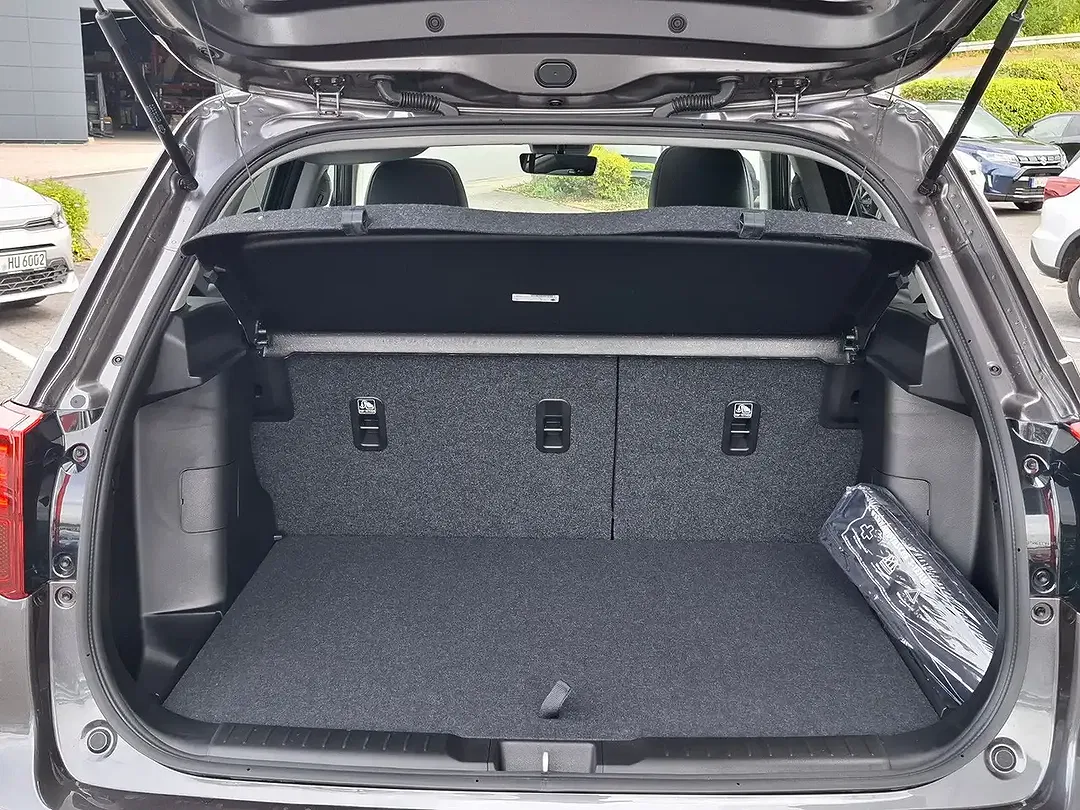 Suzuki Vitara - Thumbnail 9