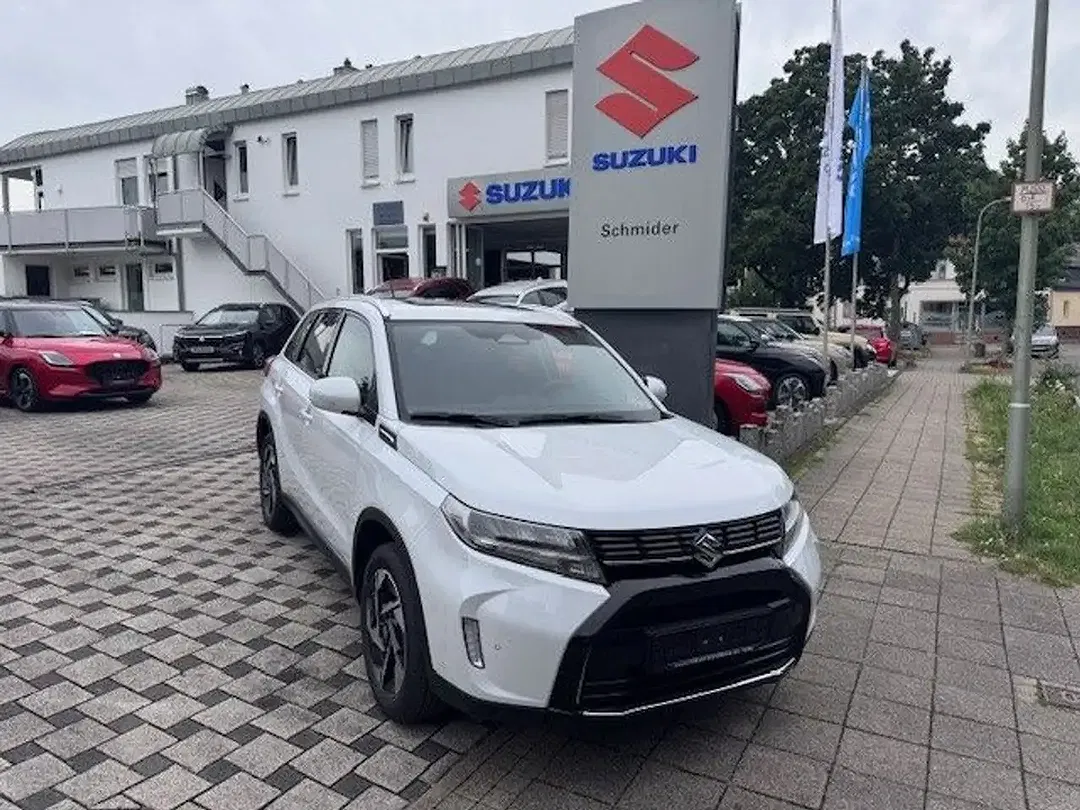 Suzuki Vitara - Thumbnail 1