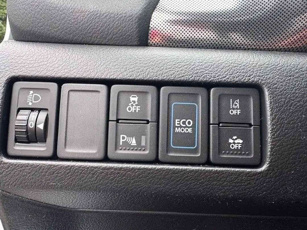 Suzuki Vitara - Thumbnail 14