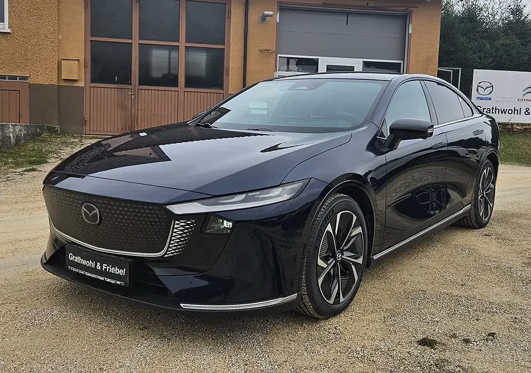 Mazda 6e - Afbeelding 1