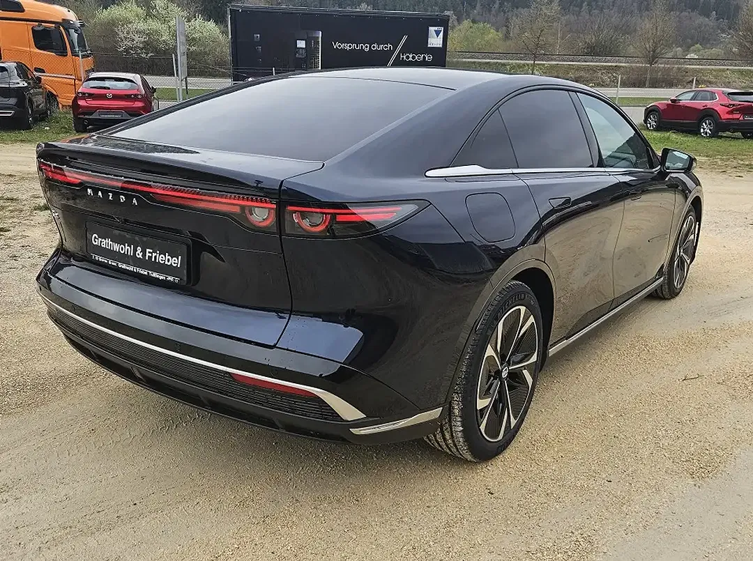 Mazda 6e - Thumbnail 15