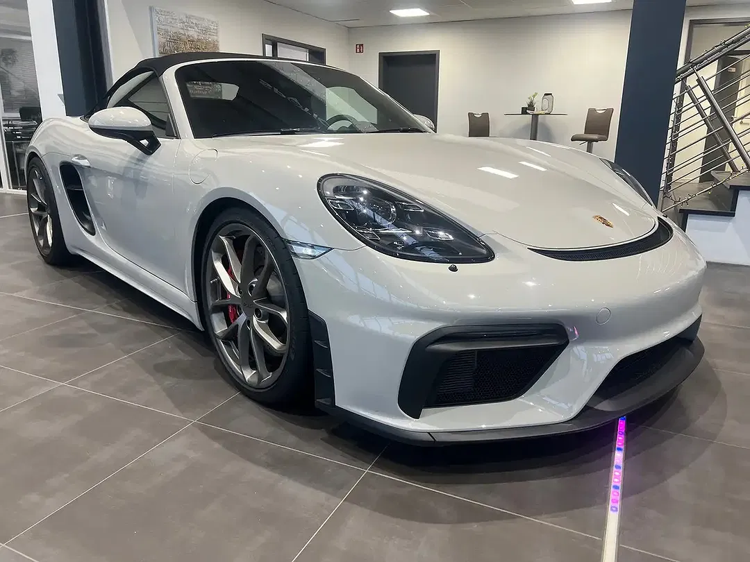 Porsche 718 Spyder - Thumbnail 13