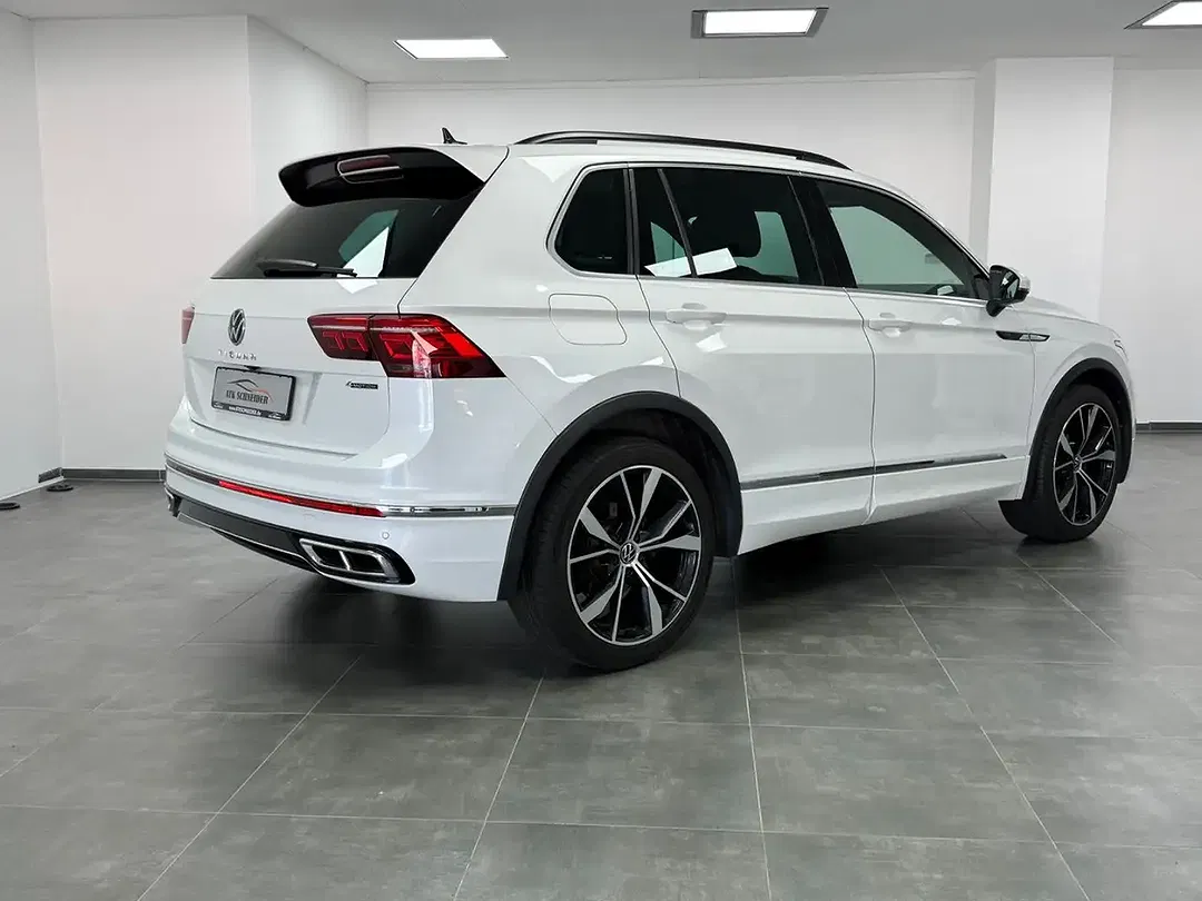 Volkswagen Tiguan - Thumbnail 4