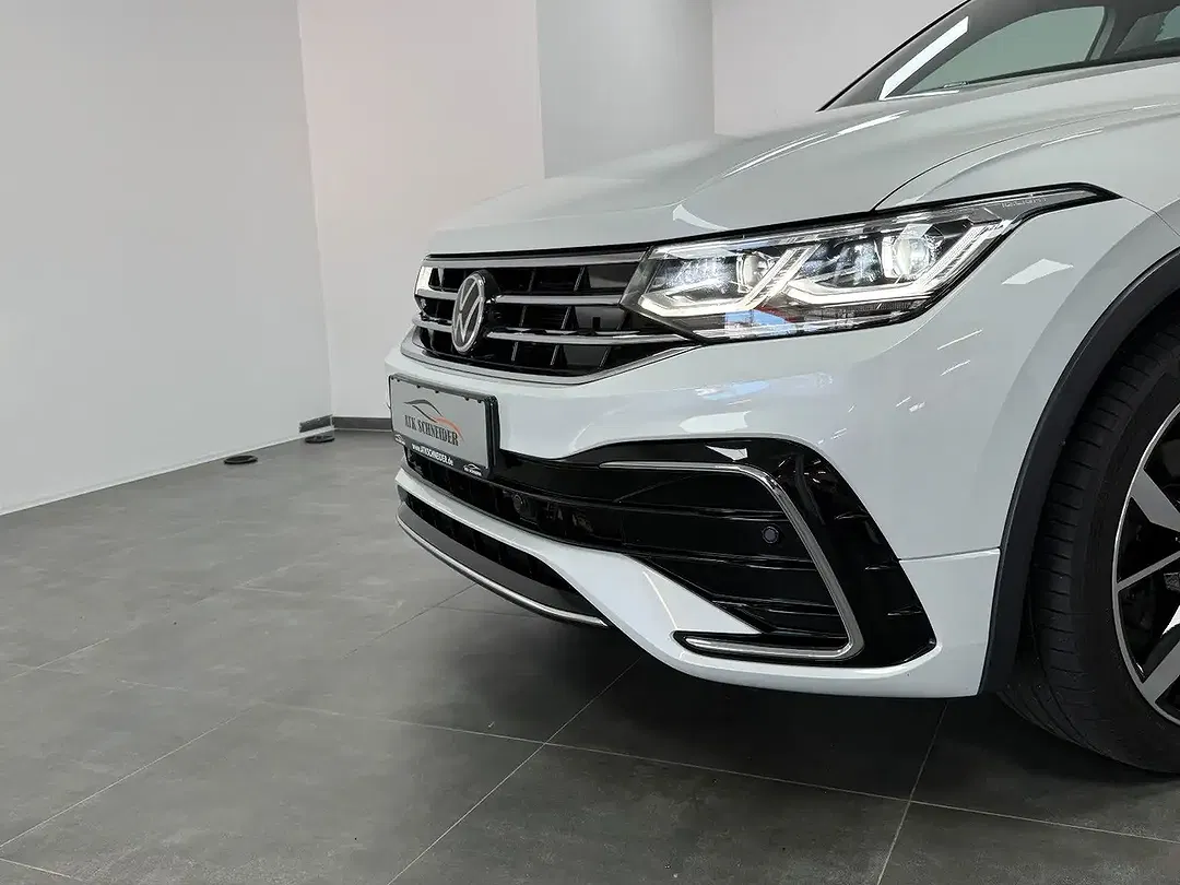Volkswagen Tiguan - Thumbnail 5