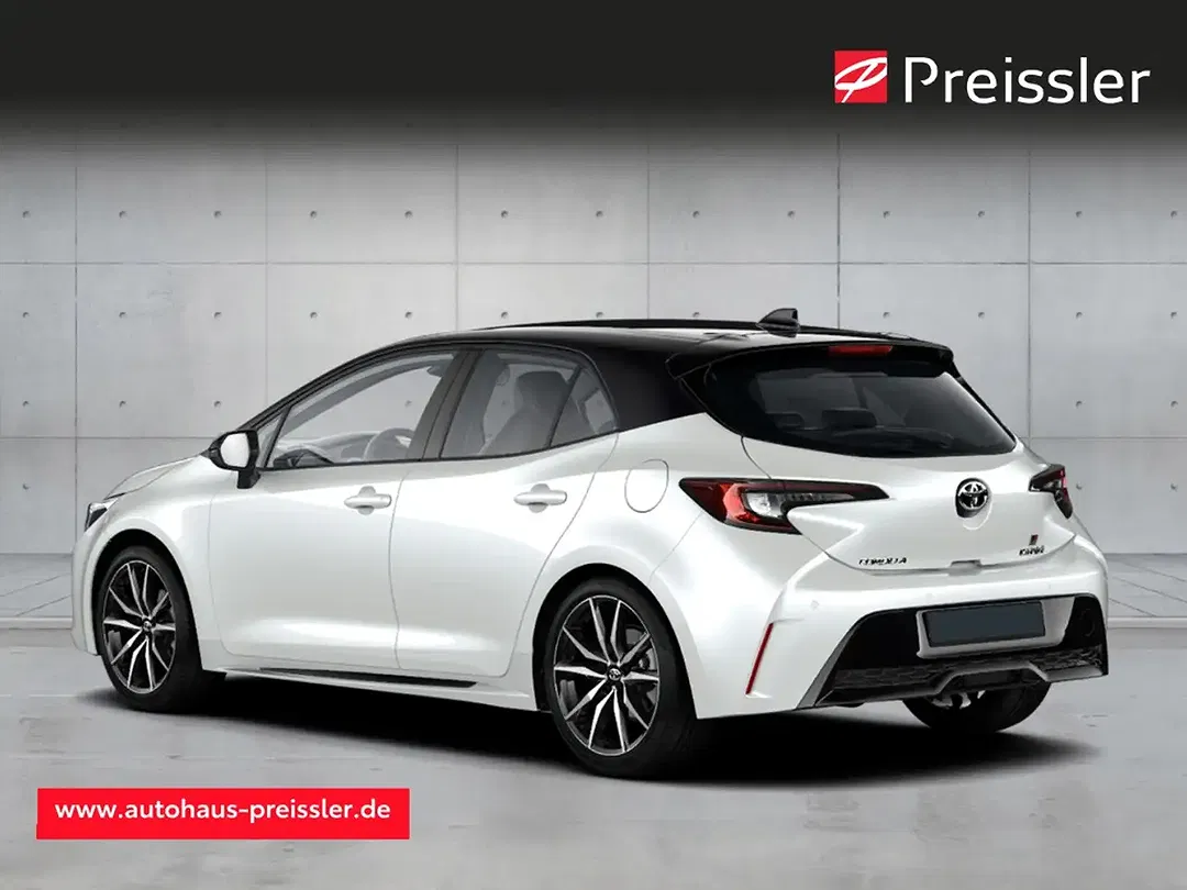 Toyota Corolla - Thumbnail 7