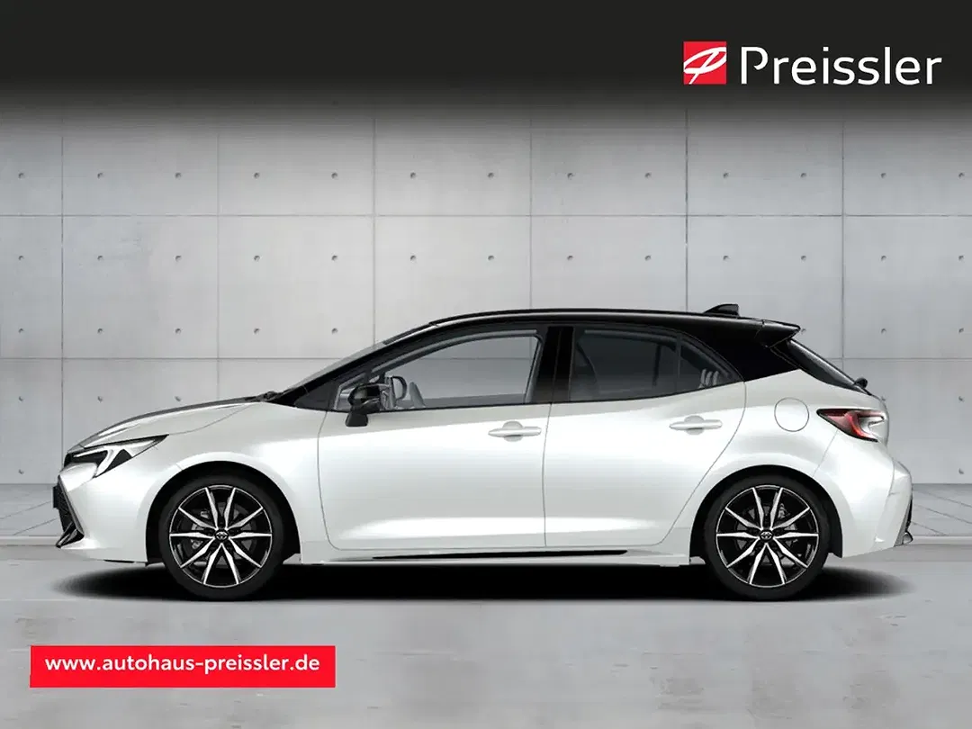 Toyota Corolla - Thumbnail 8
