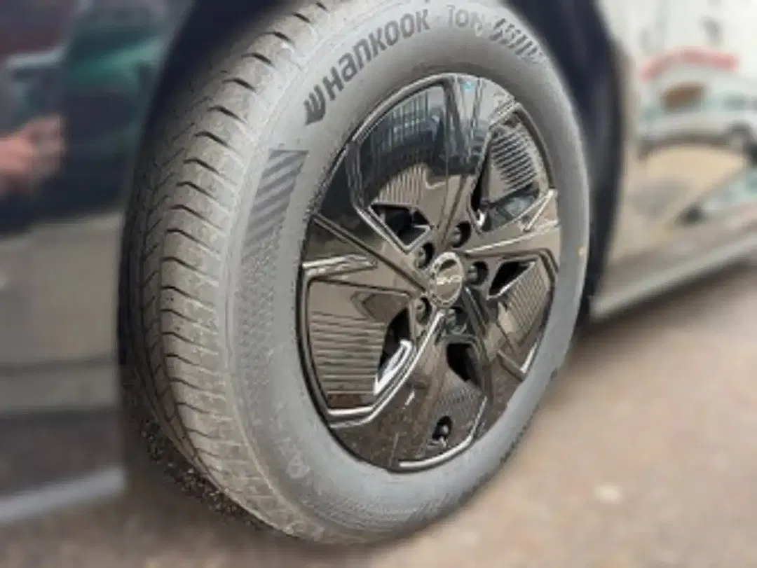 BYD Seal - Thumbnail 12