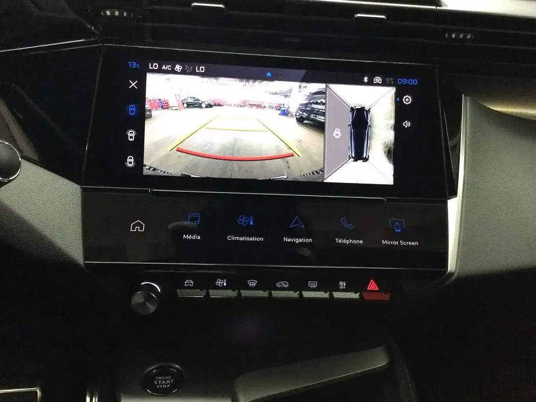 Peugeot 308 - Thumbnail 13
