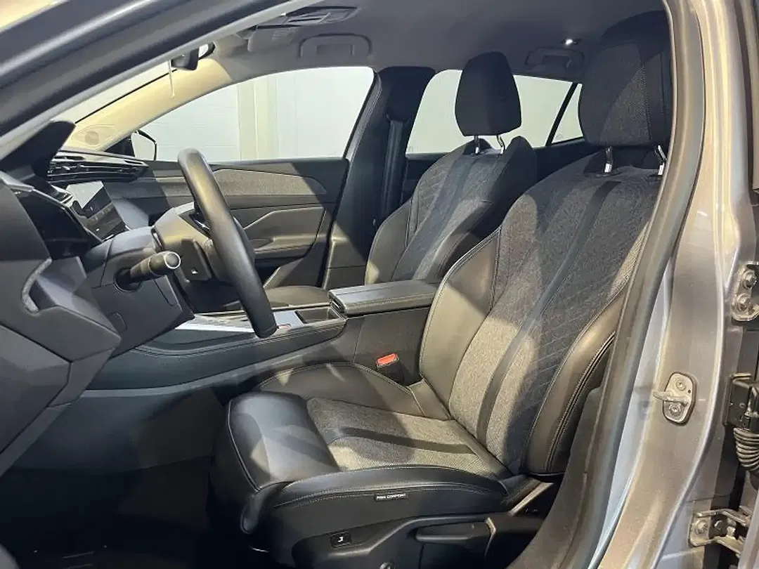 Peugeot 408 - Thumbnail 12