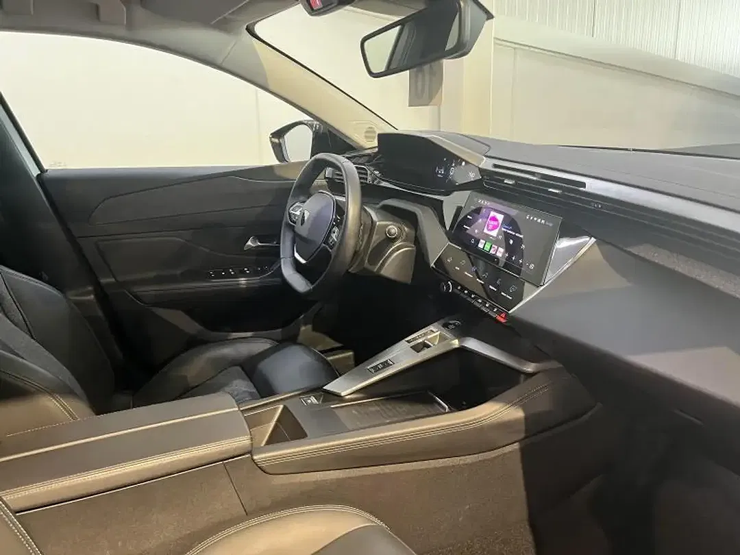 Peugeot 408 - Thumbnail 14