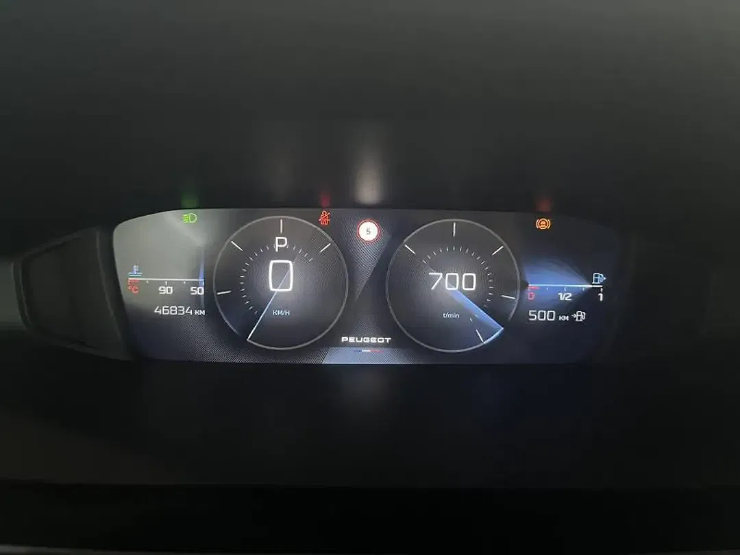 Peugeot 408 - Thumbnail 8