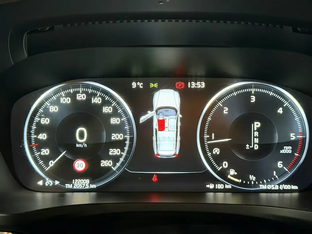 Volvo V60 - Thumbnail 12