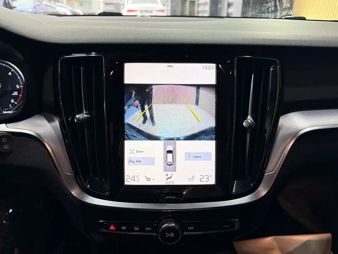 Volvo V60 - Thumbnail 15
