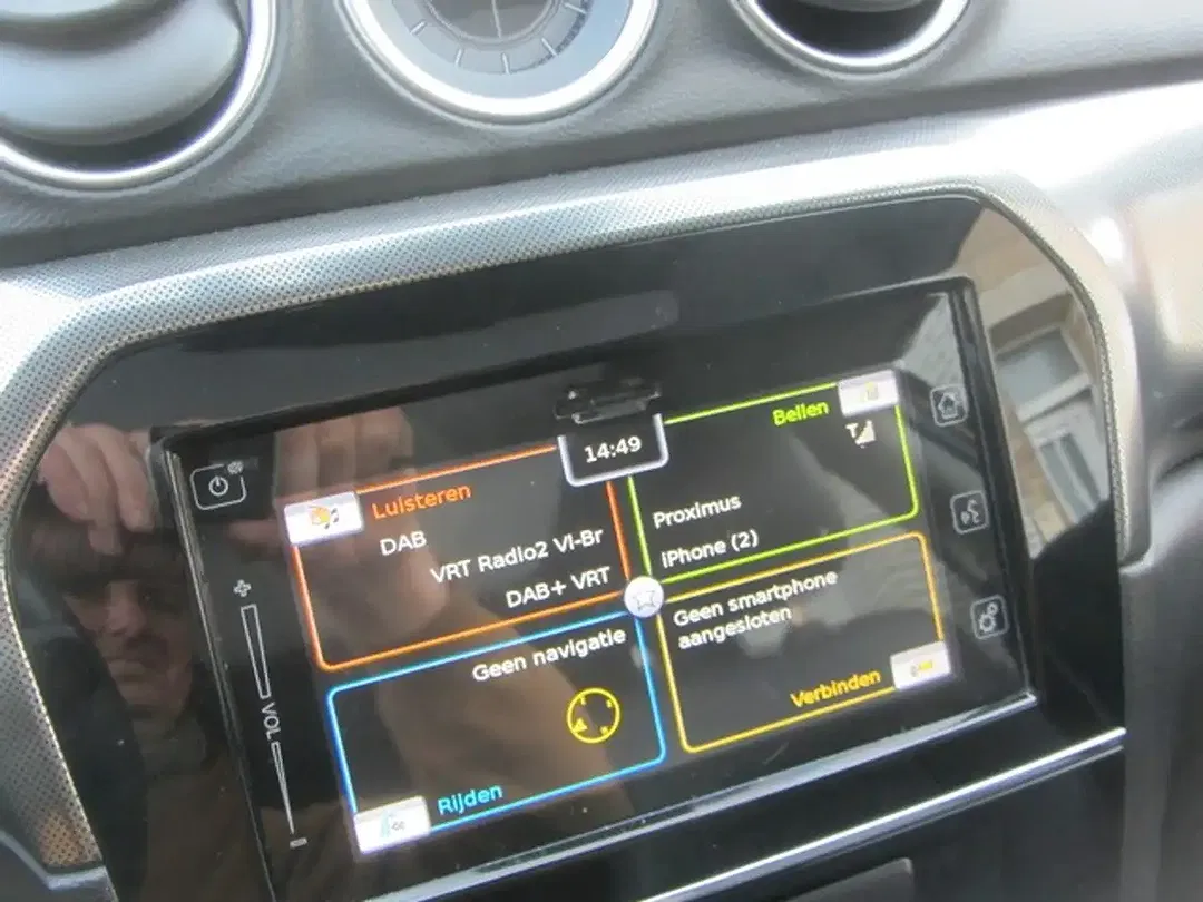 Suzuki Vitara - Thumbnail 11