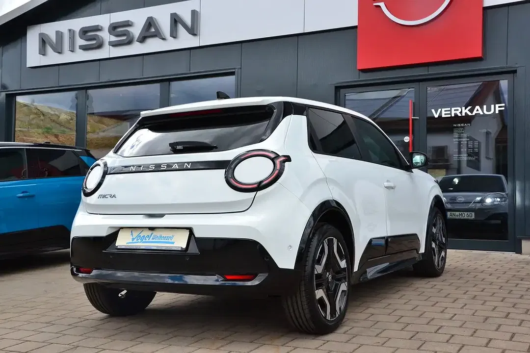 Nissan Micra - Thumbnail 13