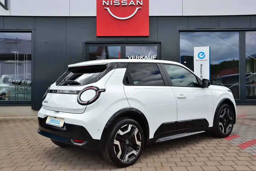 Nissan Micra - Thumbnail 14