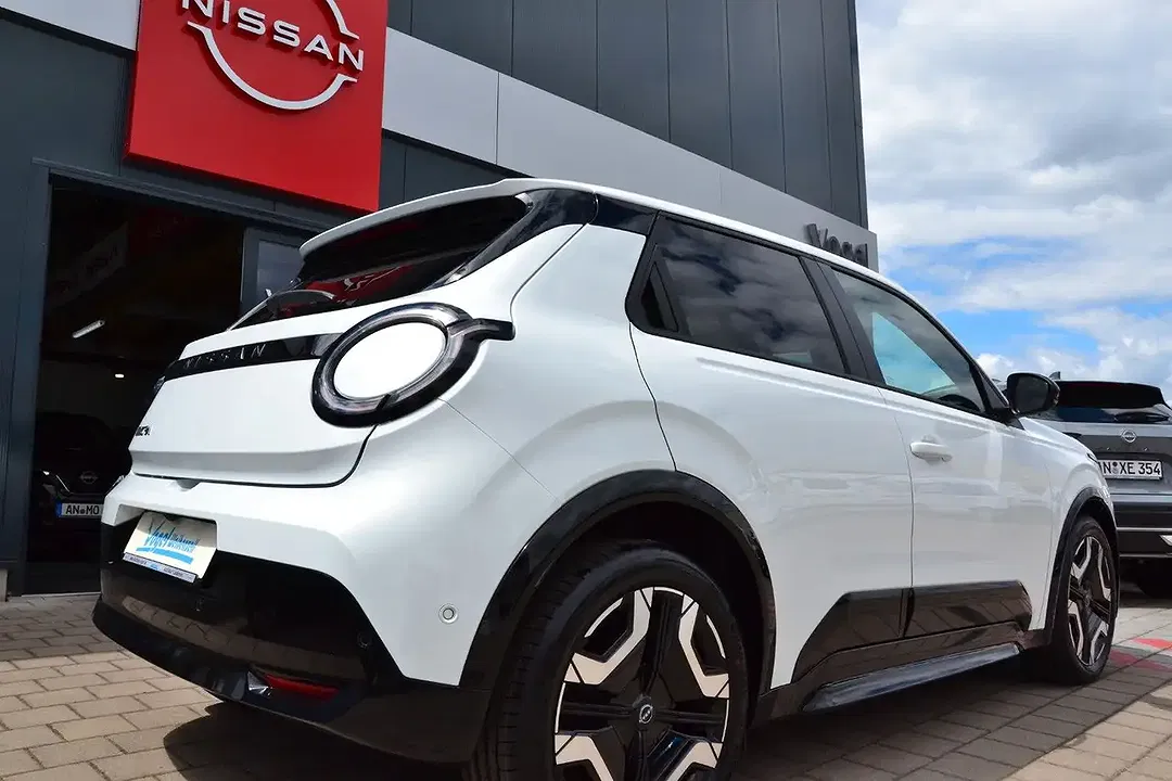 Nissan Micra - Thumbnail 15