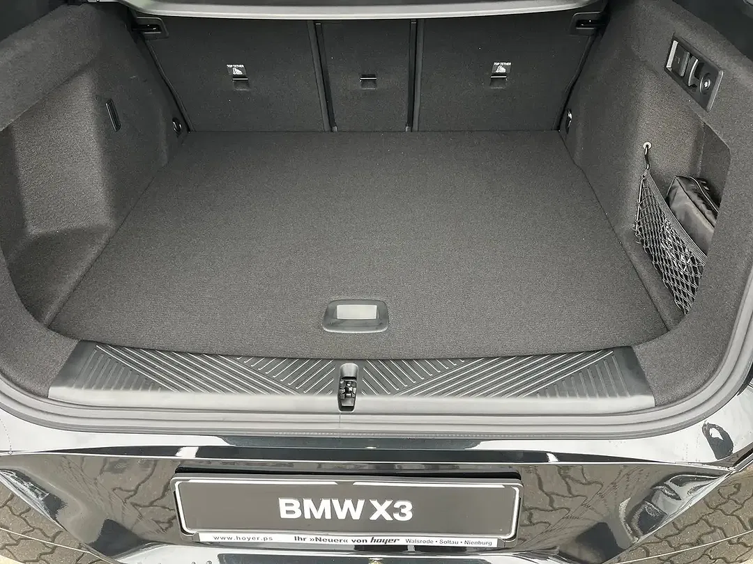 BMW X3 - Thumbnail 12