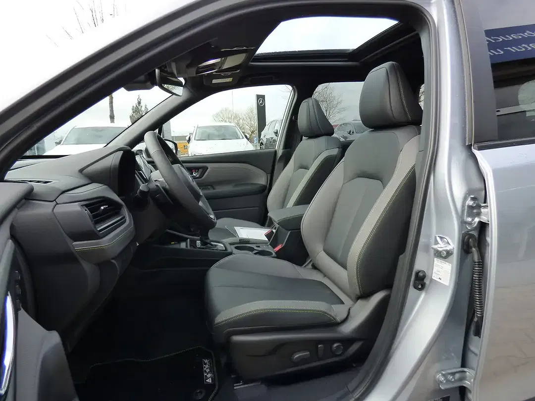 Subaru Forester - Thumbnail 11