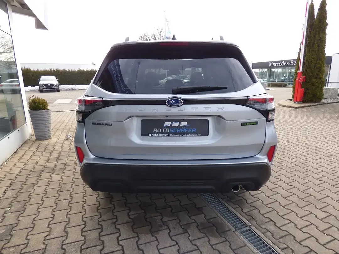 Subaru Forester - Thumbnail 6