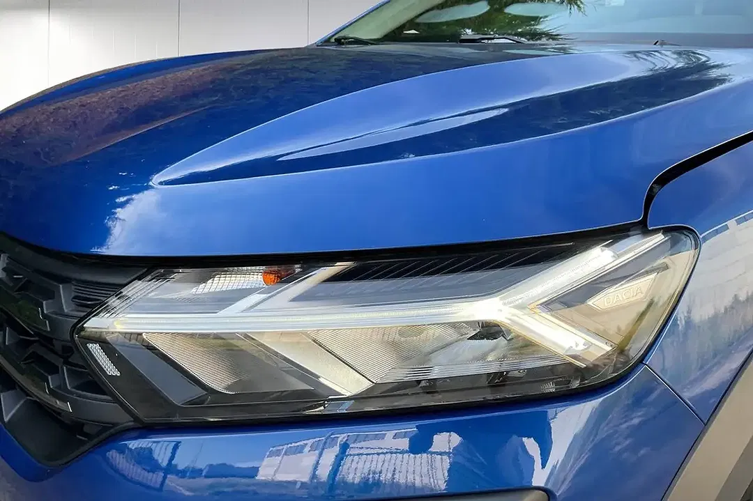 Dacia Sandero - Thumbnail 8