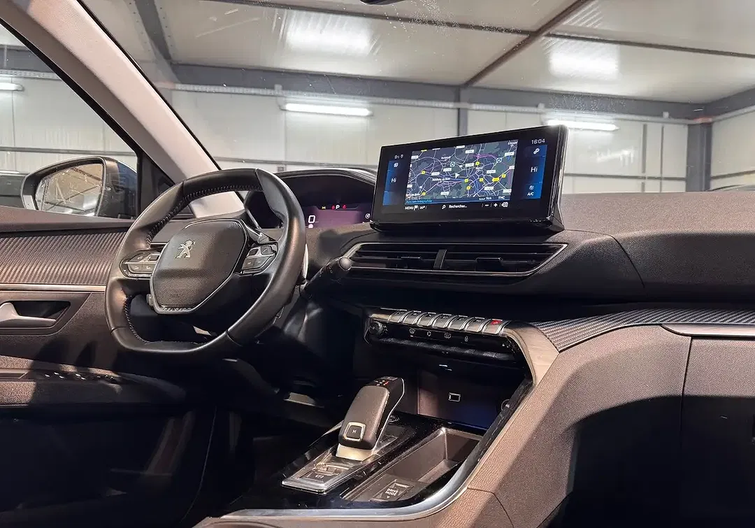Peugeot 5008 - Thumbnail 10