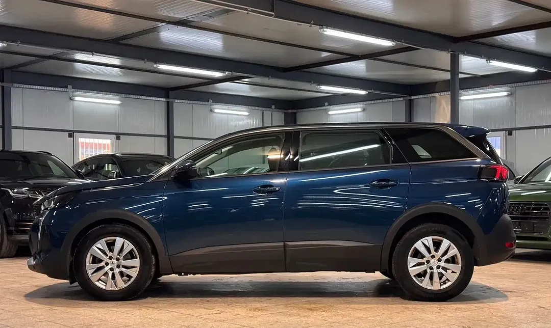 Peugeot 5008 - Thumbnail 4