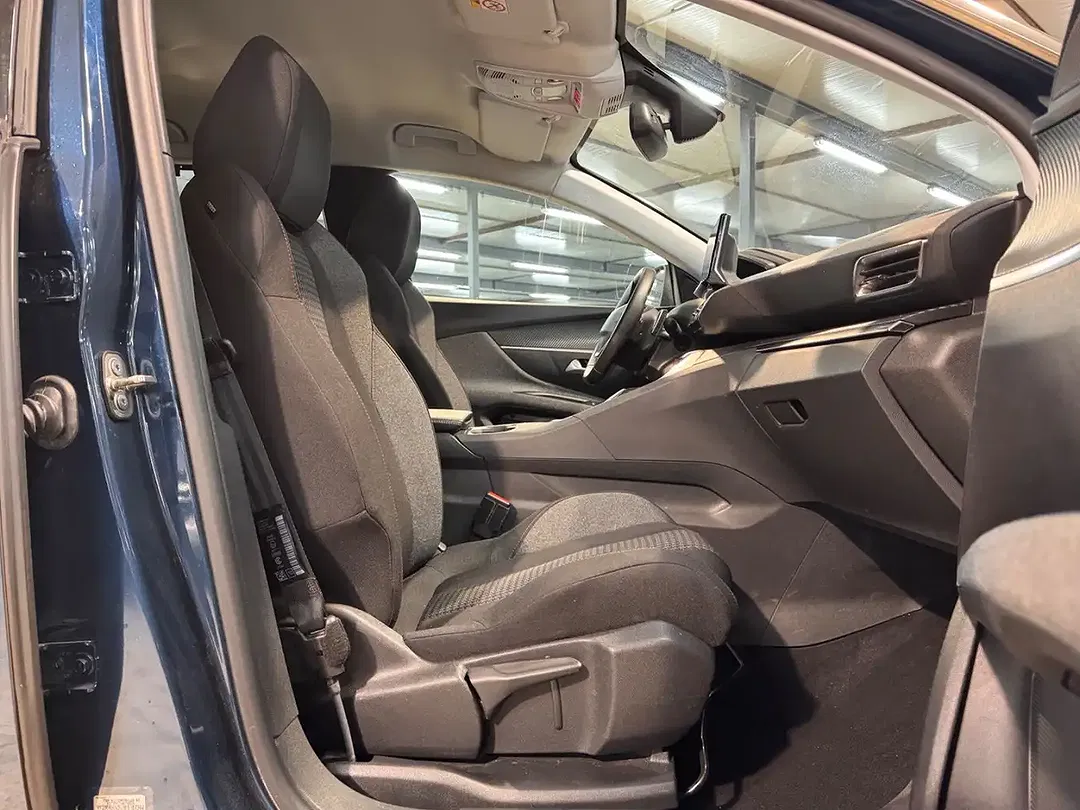 Peugeot 5008 - Thumbnail 6