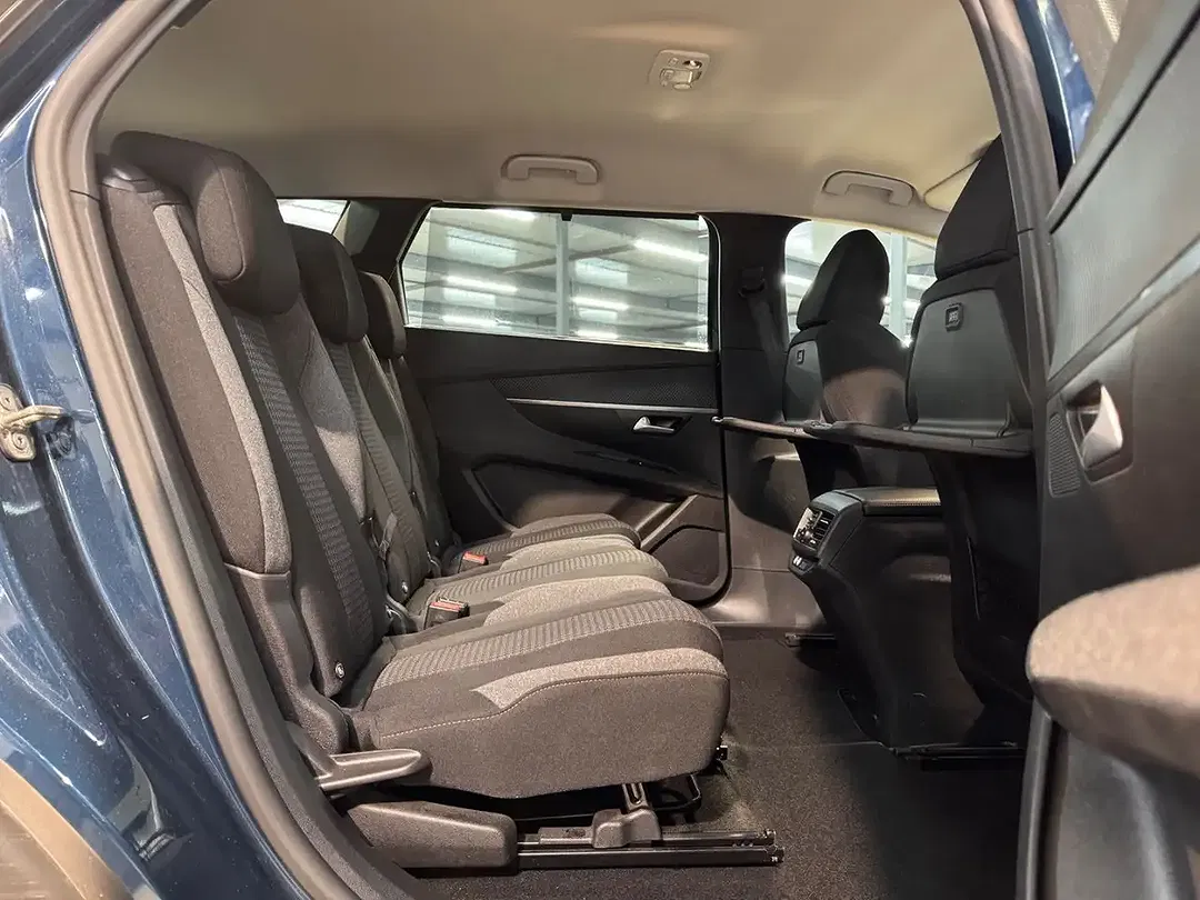 Peugeot 5008 - Thumbnail 7
