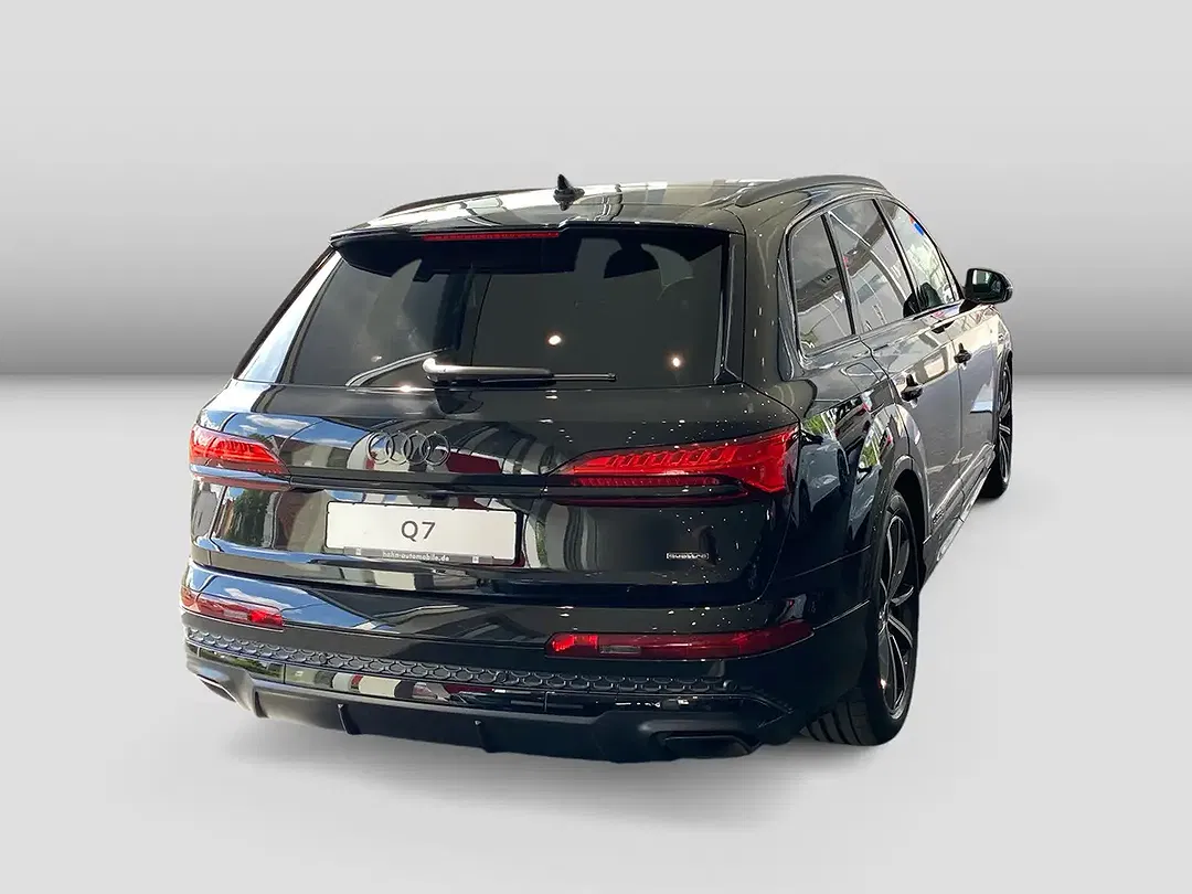 Audi Q7 - Thumbnail 3