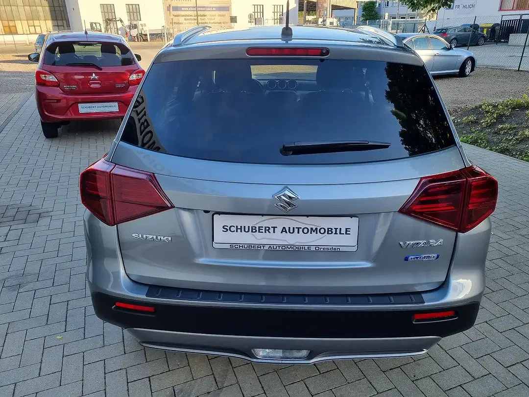 Suzuki Vitara - Thumbnail 4