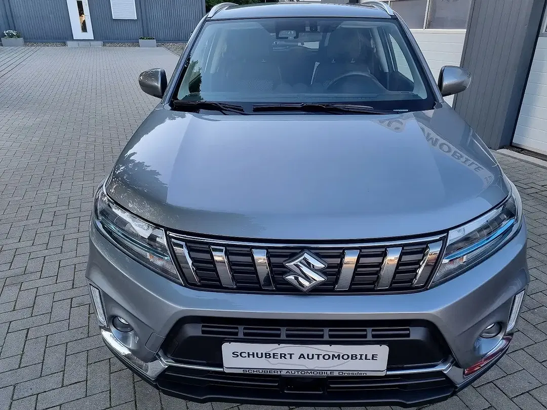 Suzuki Vitara - Thumbnail 5