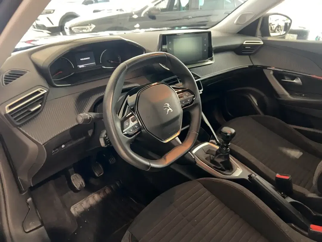 Peugeot 2008 - Thumbnail 9