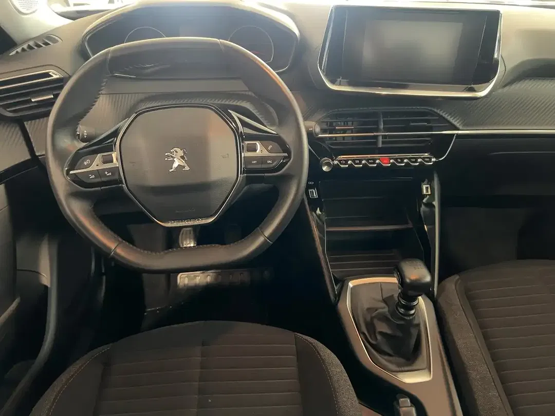 Peugeot 2008 - Thumbnail 8