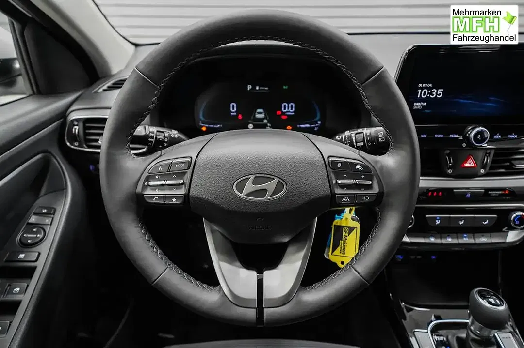 Hyundai i30 - Thumbnail 9
